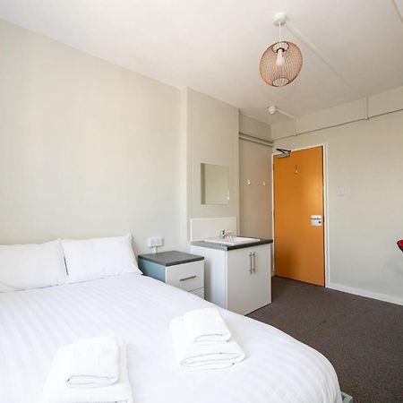 Spacious Room With Shared Facilities London Eksteriør bilde