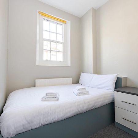 Spacious Room With Shared Facilities London Eksteriør bilde