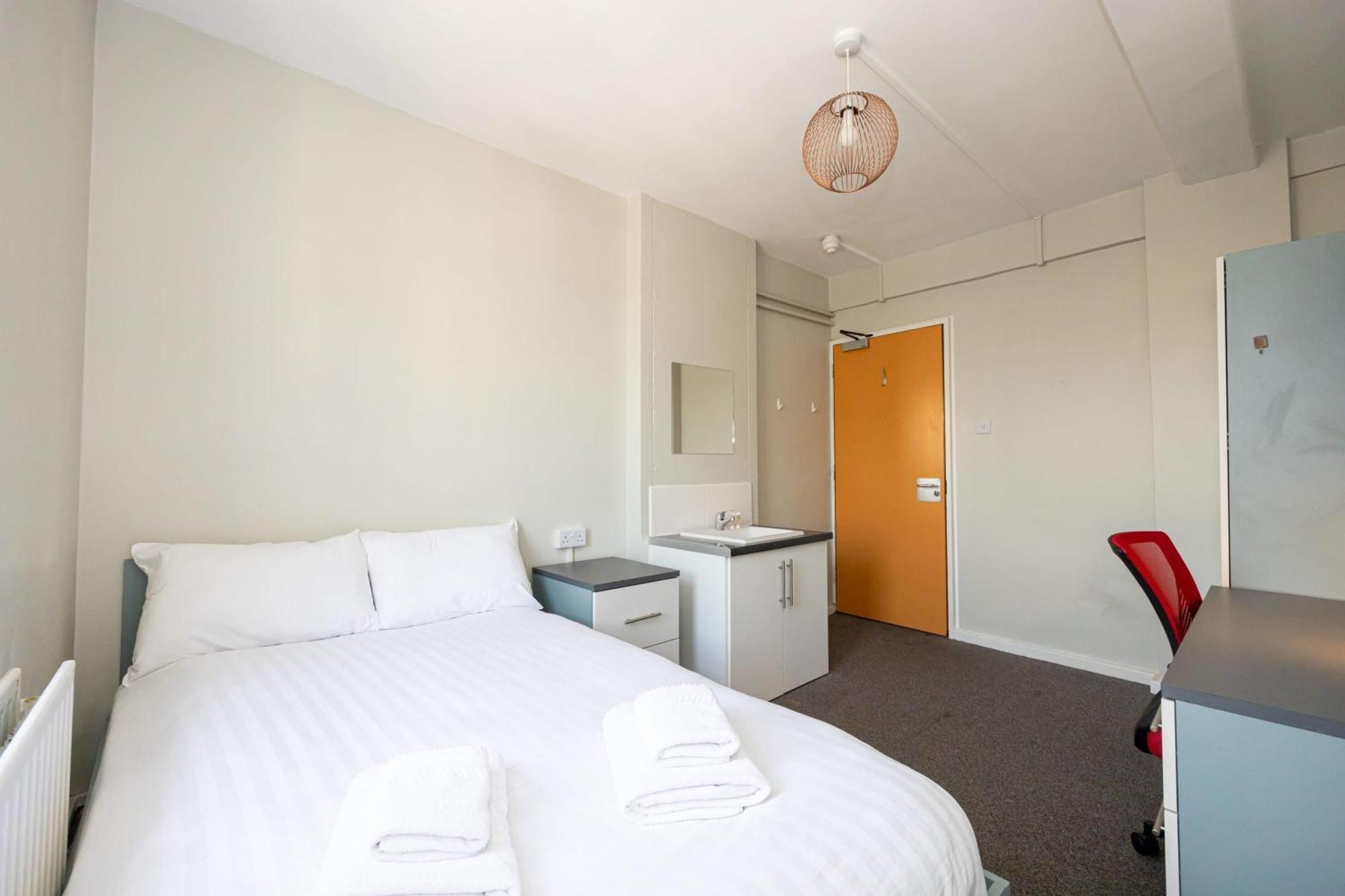 Spacious Room With Shared Facilities London Eksteriør bilde